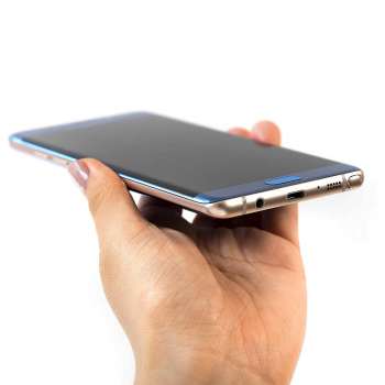 samsung-galaxy-note-7-hands-08