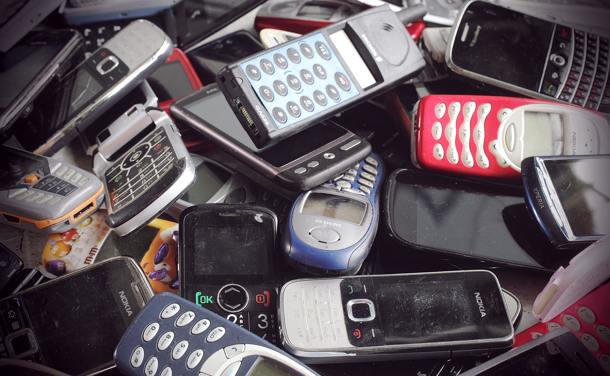 MobileMuster's harvest of phones leads to 60K OzHarvest meals – Pickr