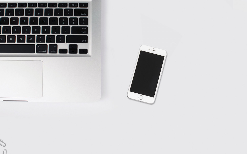 Computer and smartphone