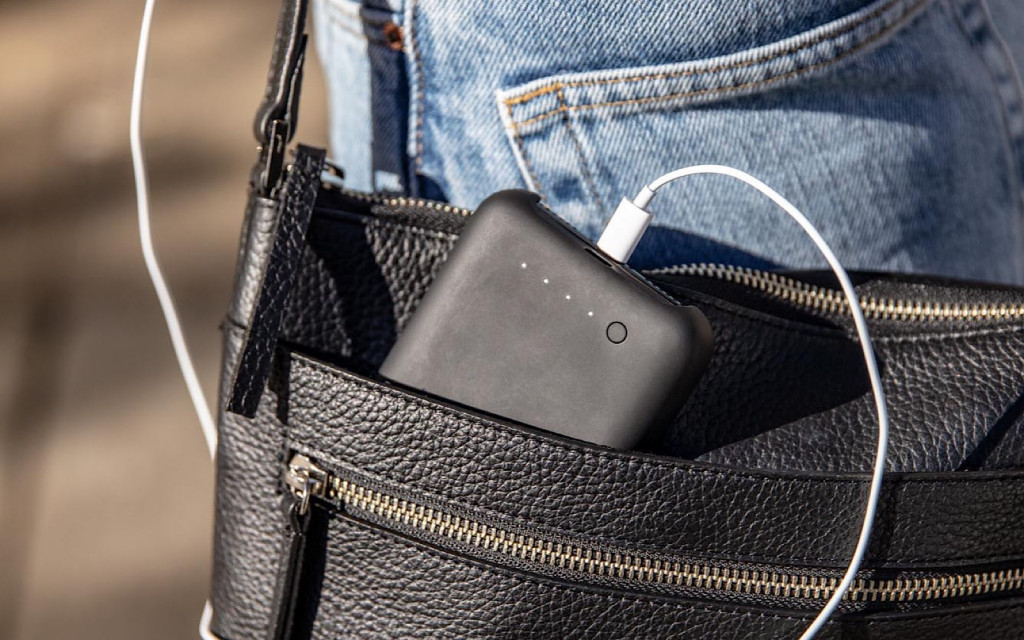 Mophie Juice Pack Access for iPhone X, iPhone XR, iPhone XS, and iPhone XS Max