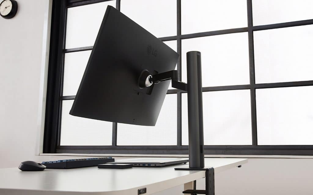 LG UltraFine Ergo