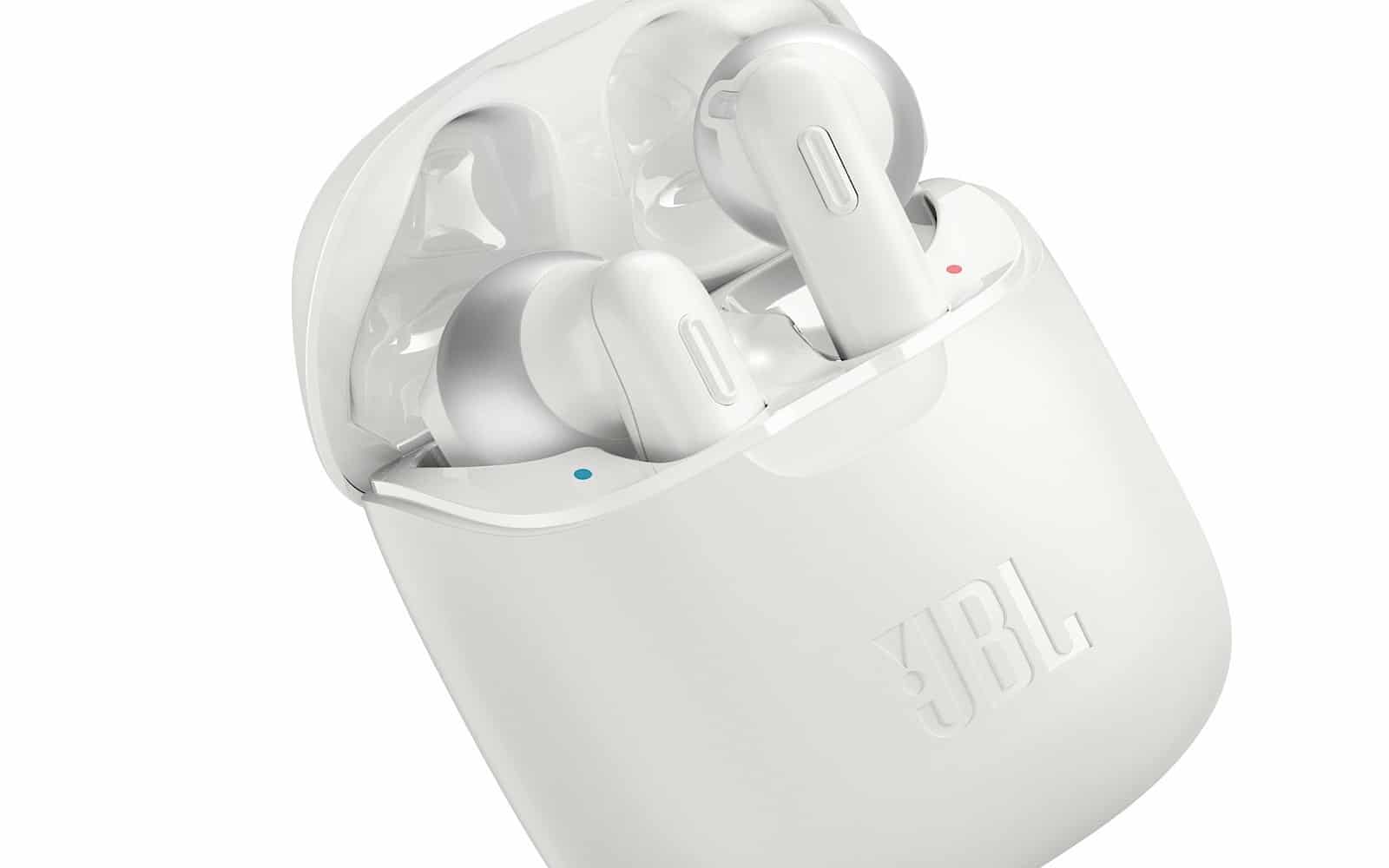 Idol Inspektion Hemmelighed JBL takes on AirPods with bassy Tune 220 – Pickr