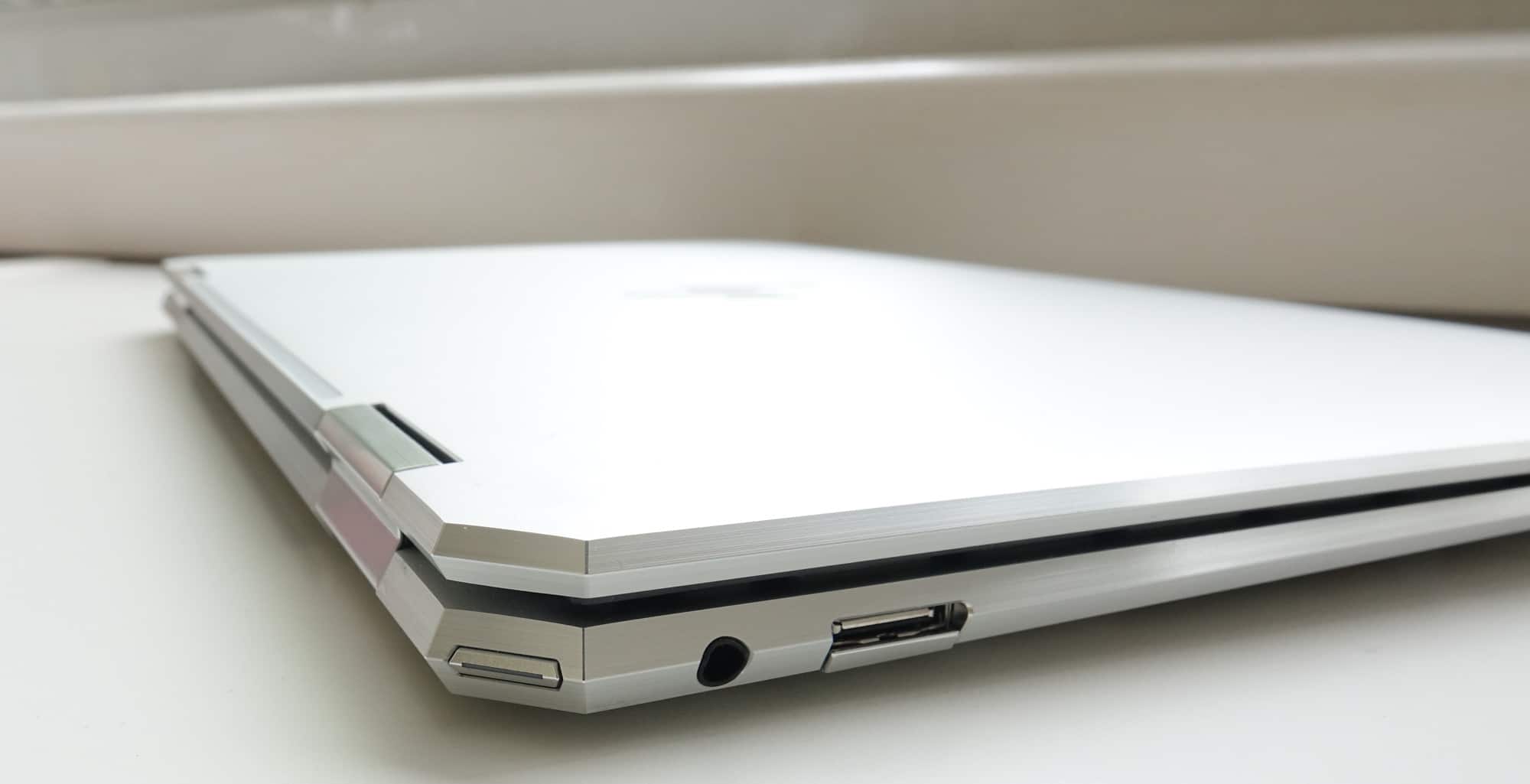 Ports on the Spectre x360