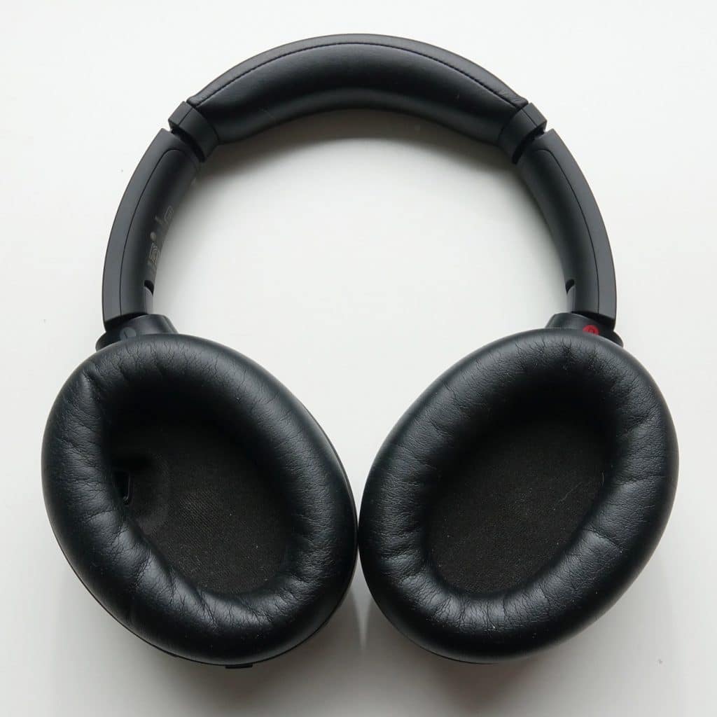 Sony WH-1000XM4