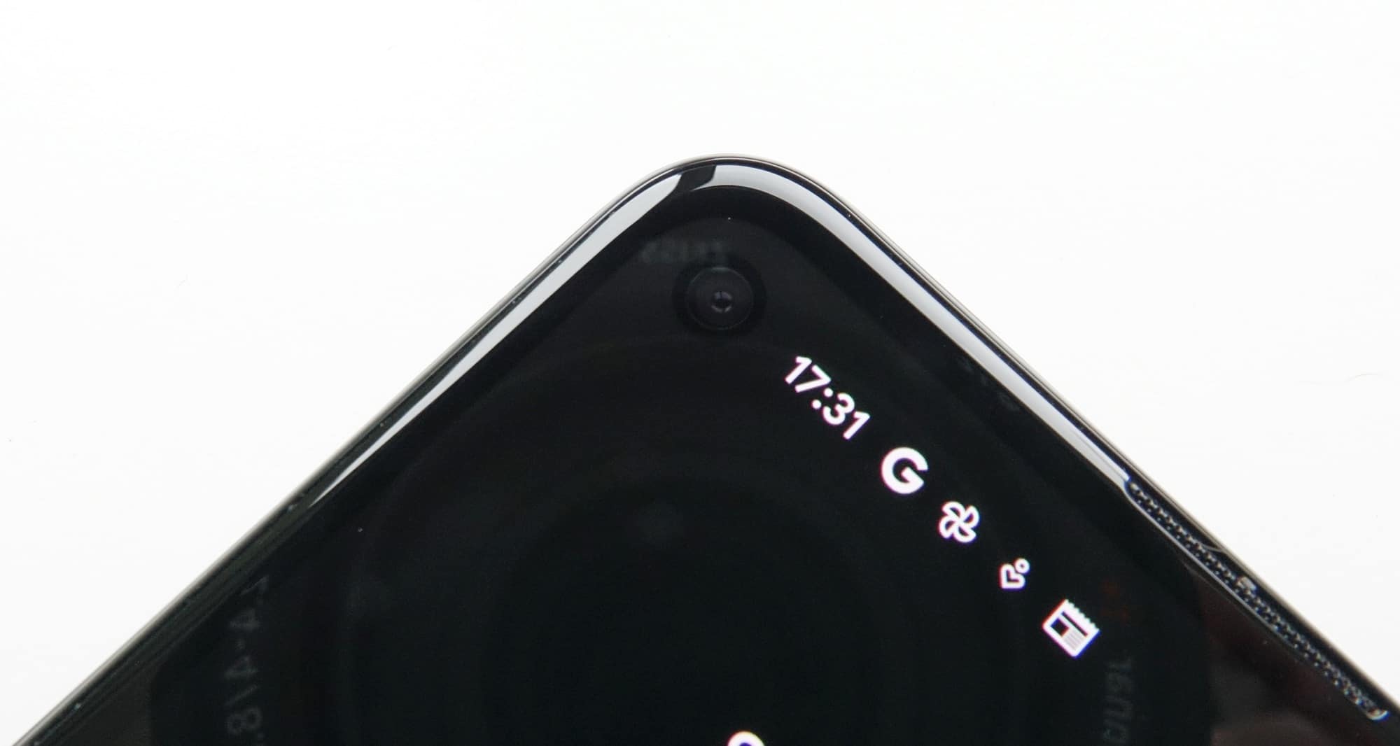 Google Pixel 4a (5G) selfie camera