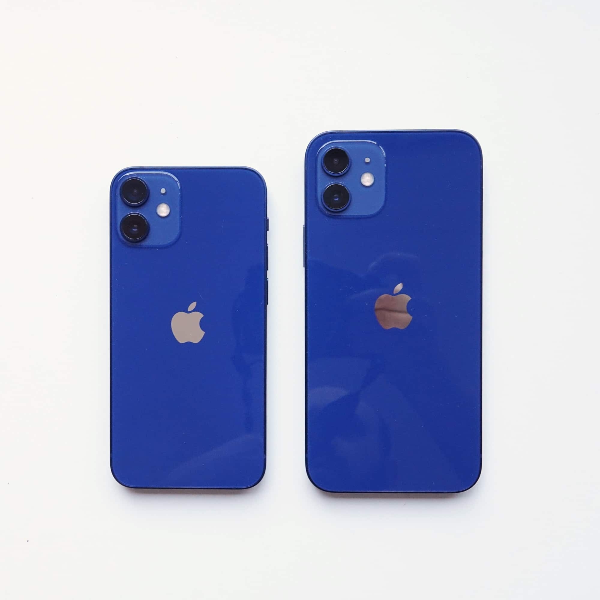 iPhone 12 Mini (left) versus the iPhone 12 (right)