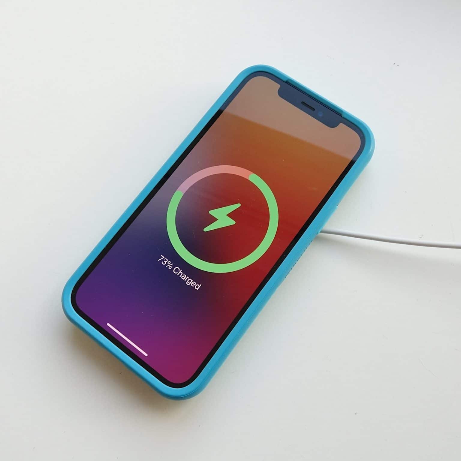 Does MagSafe work with phone cases not made with MagSafe in mind? Pickr