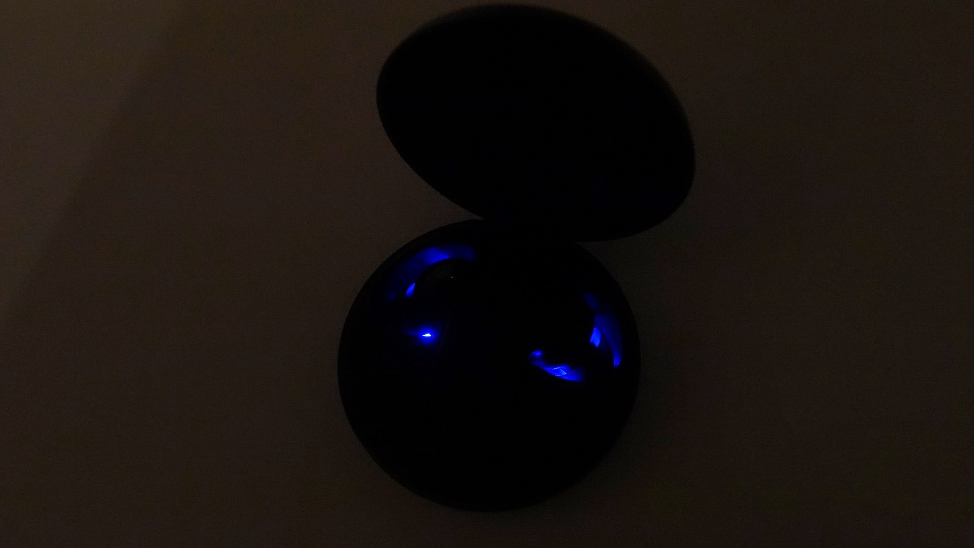 LG ToneFree earphones in the UV cleaning mode