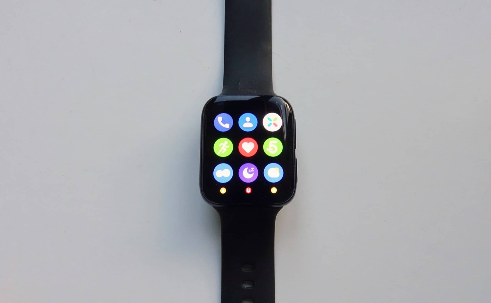 Using the menu of Wear OS on the Oppo Watch