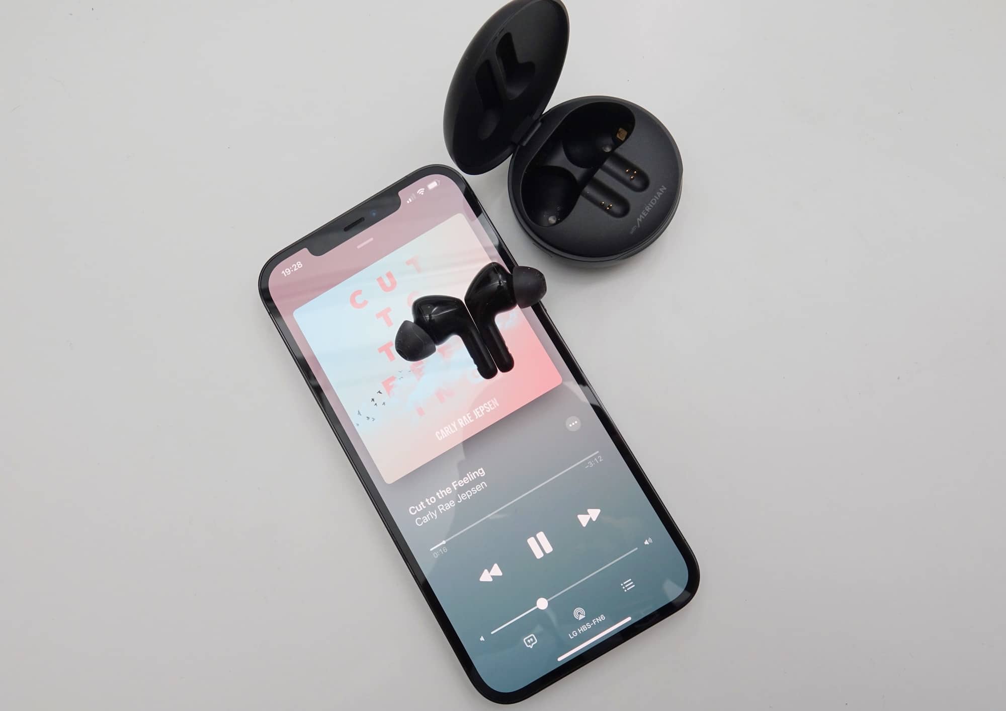 LG ToneFree reviewed