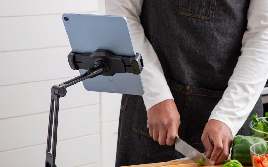 TwelveSouth Hoverbar Dup gadget stand