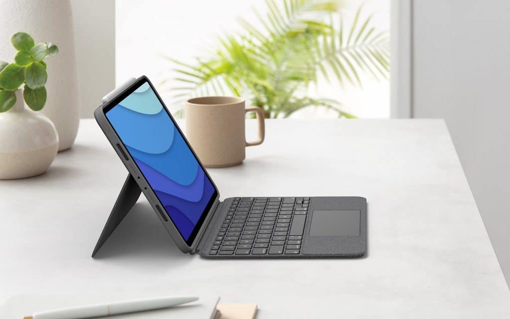 Logitech Combo Touch for iPad Pro