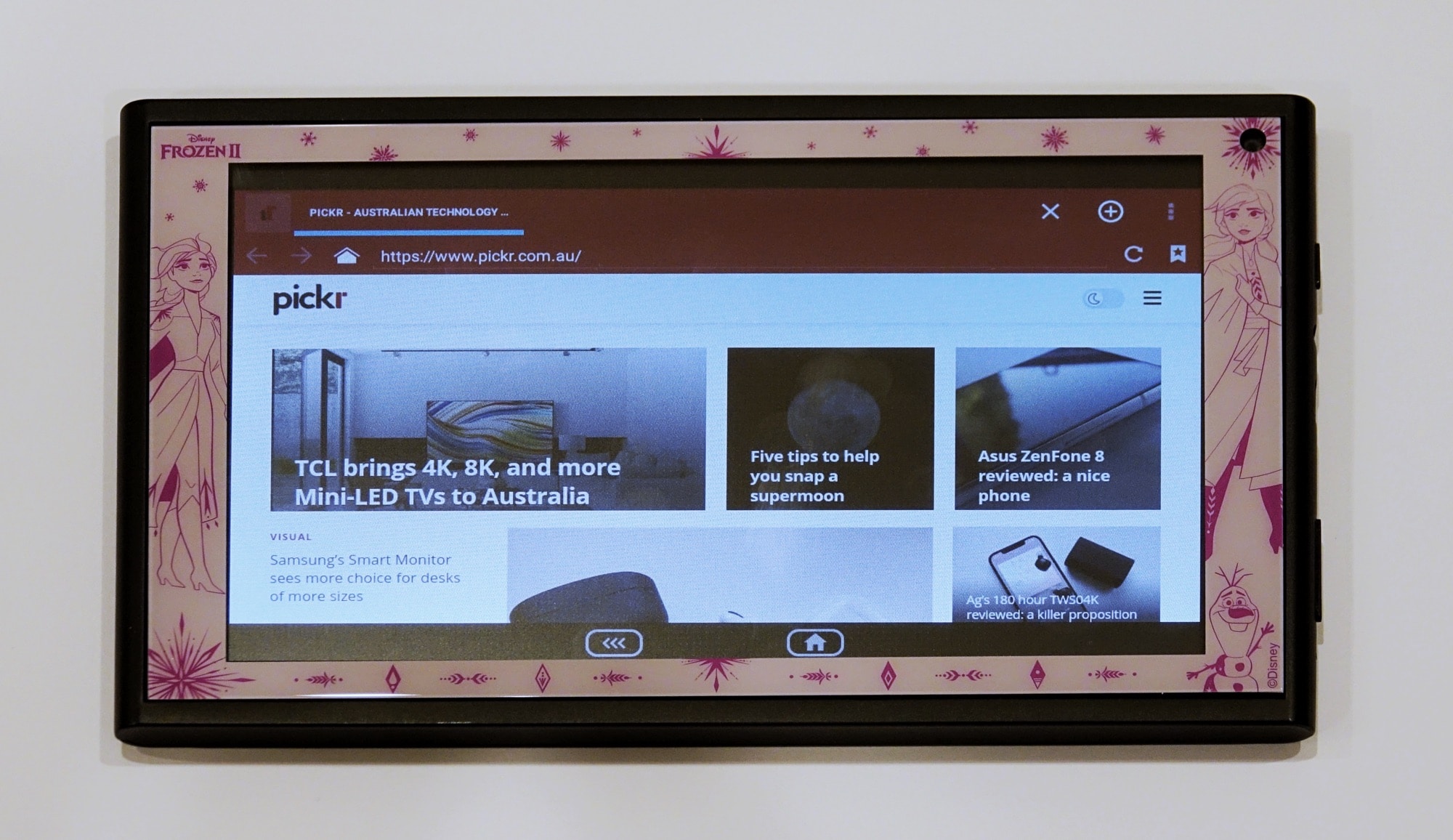 You can run a browser on the Pebble Gear tablet, but you'll need to whitelist supported websites.