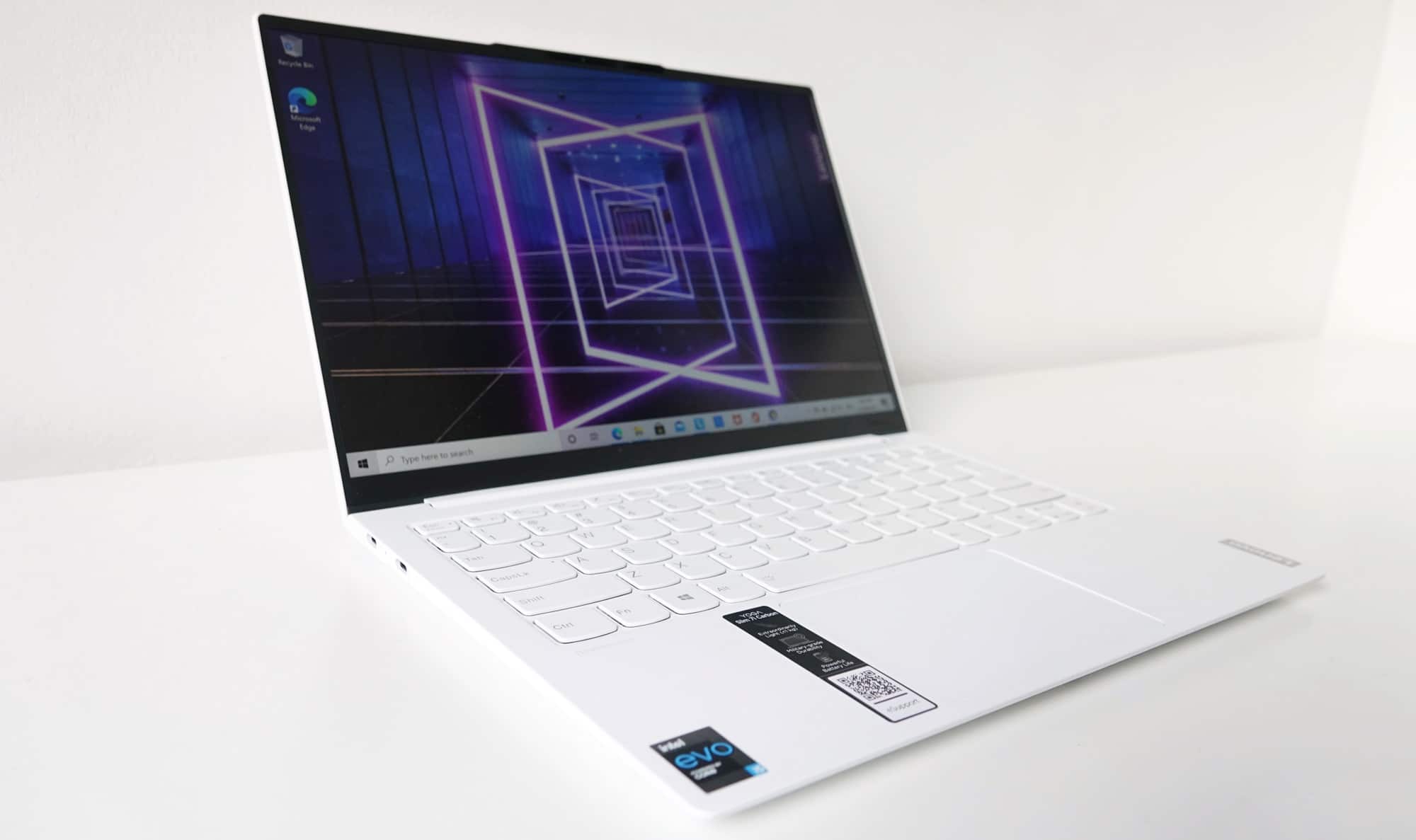 Lenovo Yoga Slim 7i Carbon reviewed