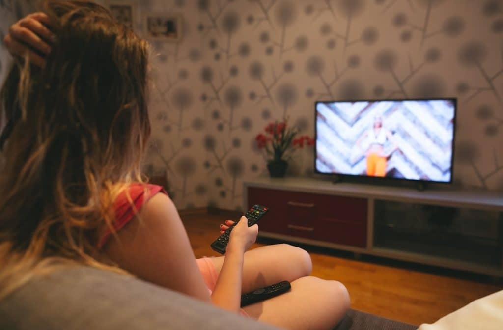 Watching TV while stressed