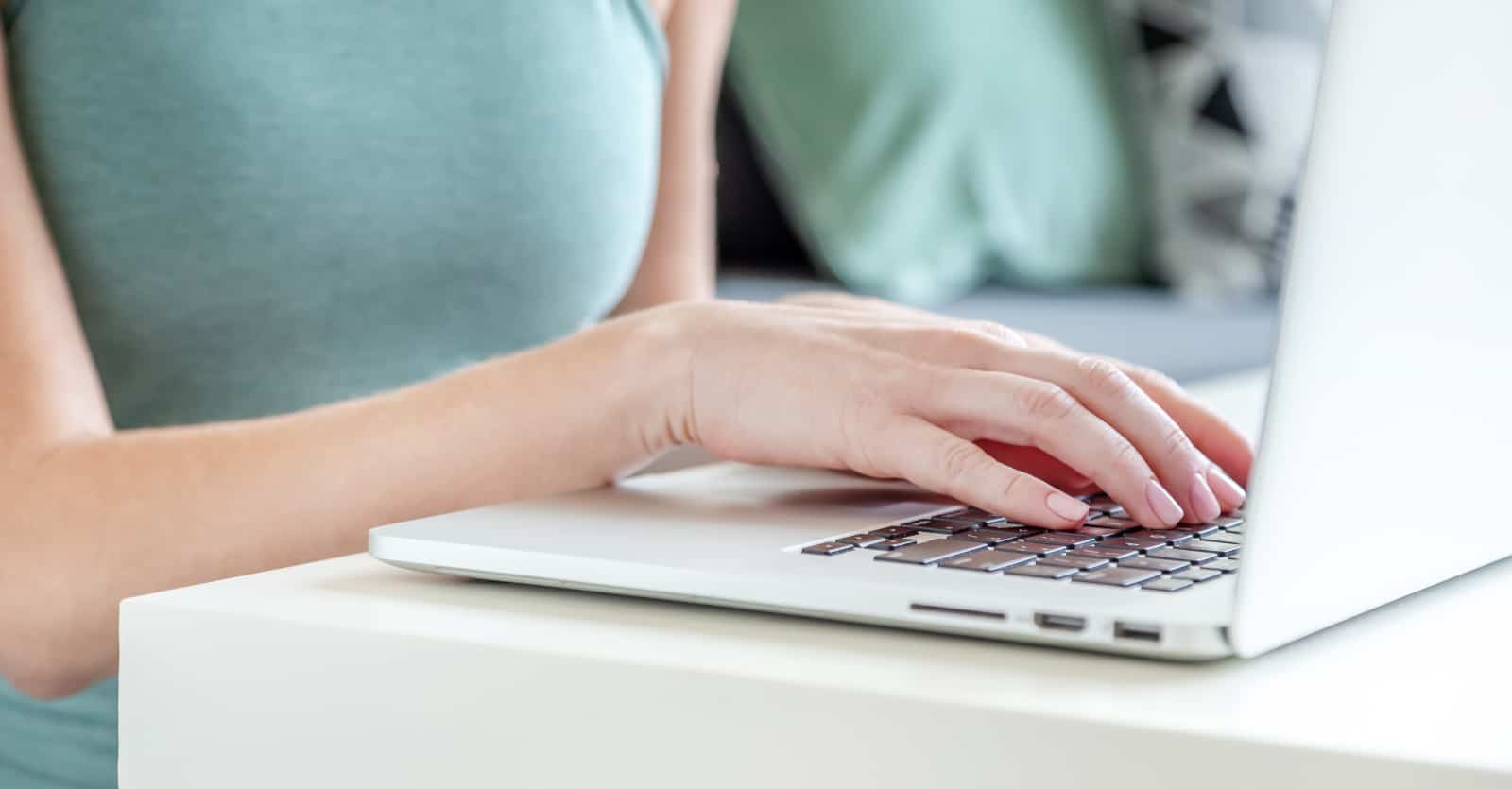computer-use-mac-design-business-use.jpg