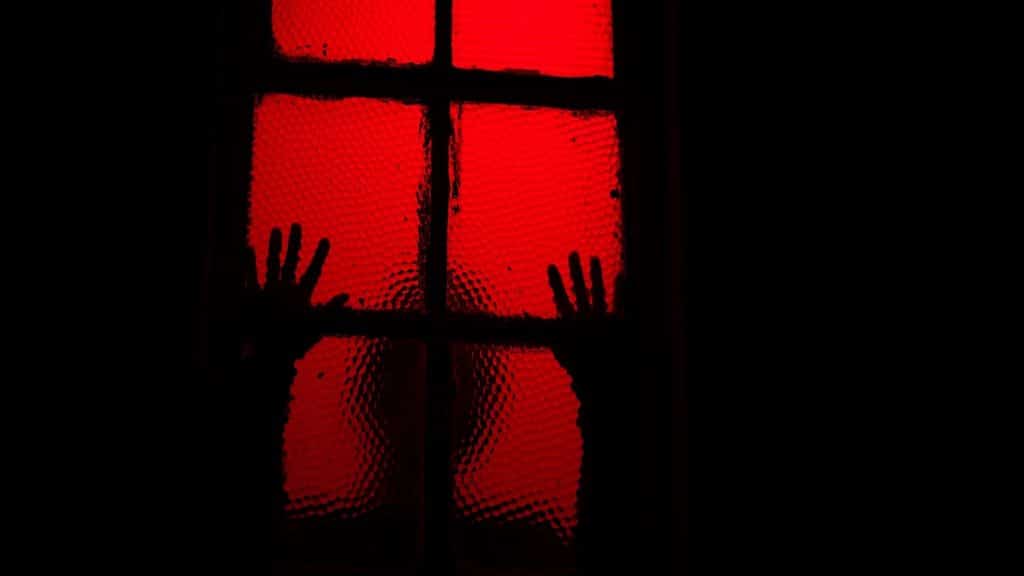 Creepy lighting setups on Halloween