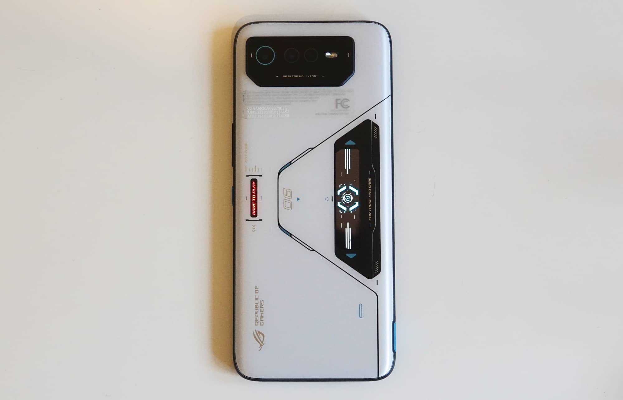 asus rog 3 front camera