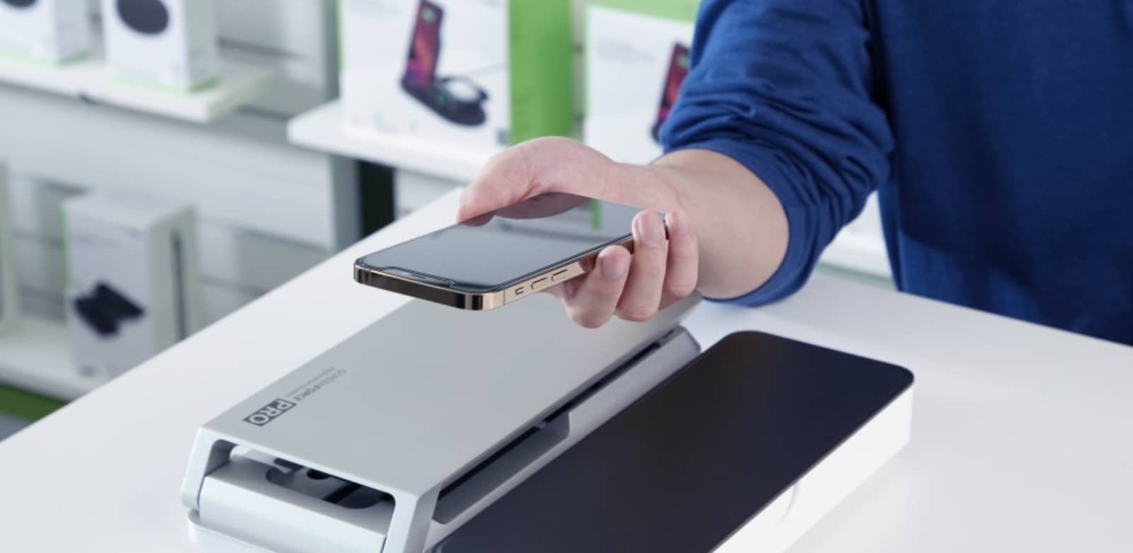 Belkin gets stores to apply screen protectors with ease Pickr