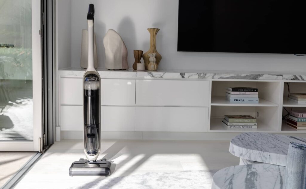 Anker's Eufy Mach V1 Ultra is a vac that can steam, too – Pickr