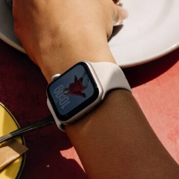 Apple applies pressure with hypertension updates