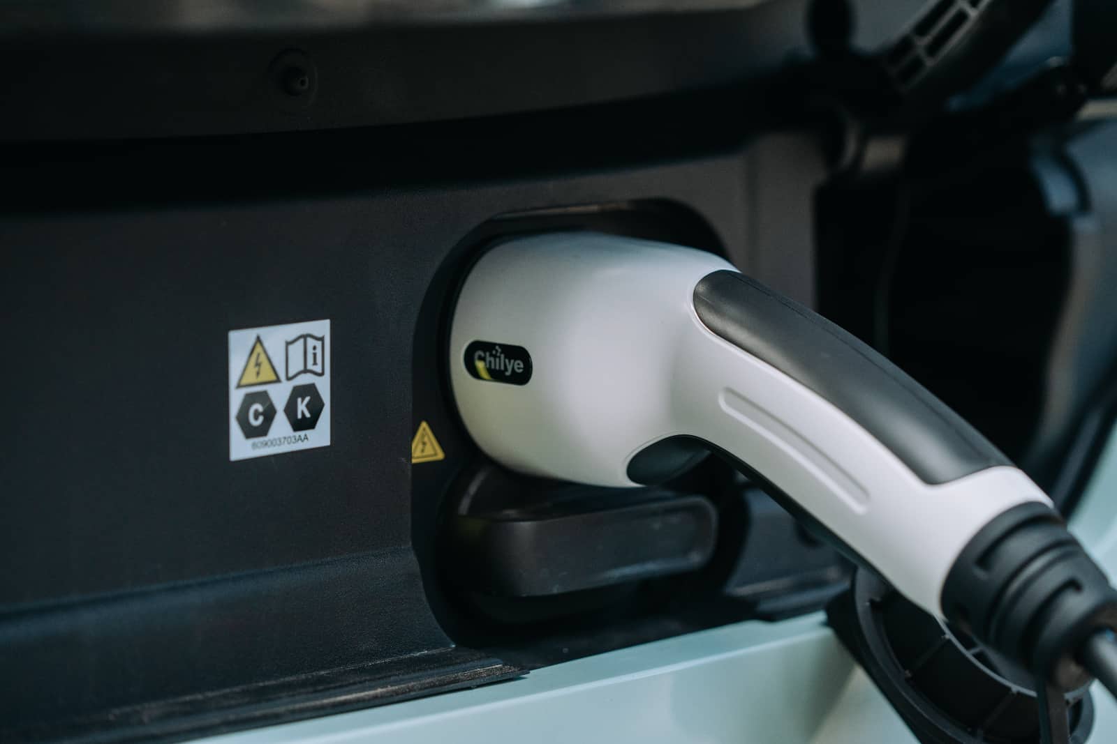 How to buy an EV (practical advice from an EV owner) – Pickr
