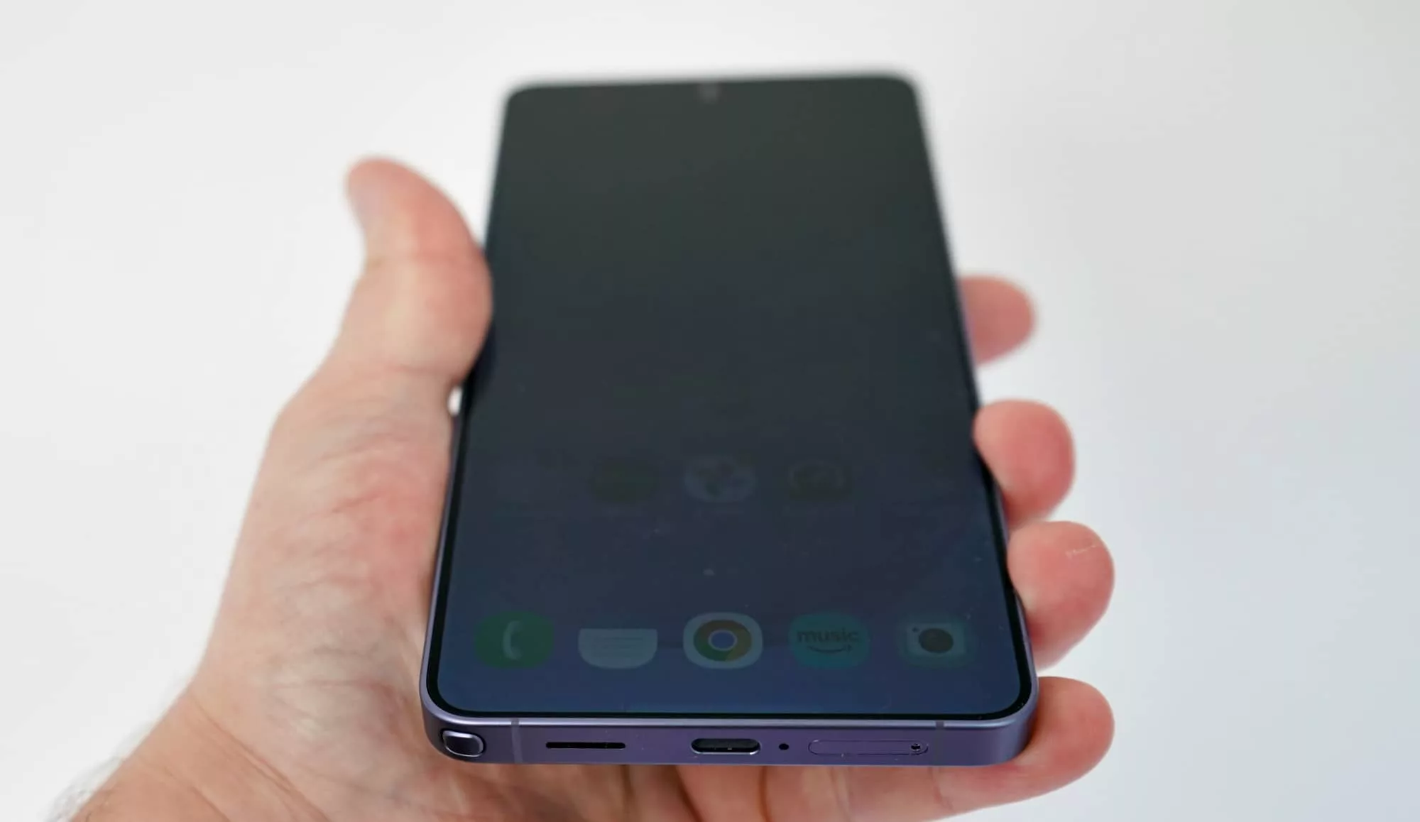 Samsung's Galaxy S6 Ultra privacy screen in action.