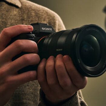 Sony’s 66 megapixel 8K A7R aims to impress