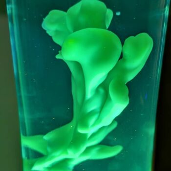Laser’s Retro Lava Lamp with Bluetooth Speaker reviewed