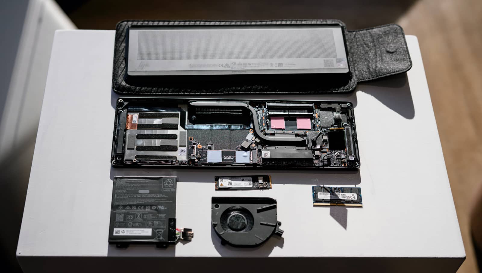 hp-eliteboard-launch-2026-05.jpg