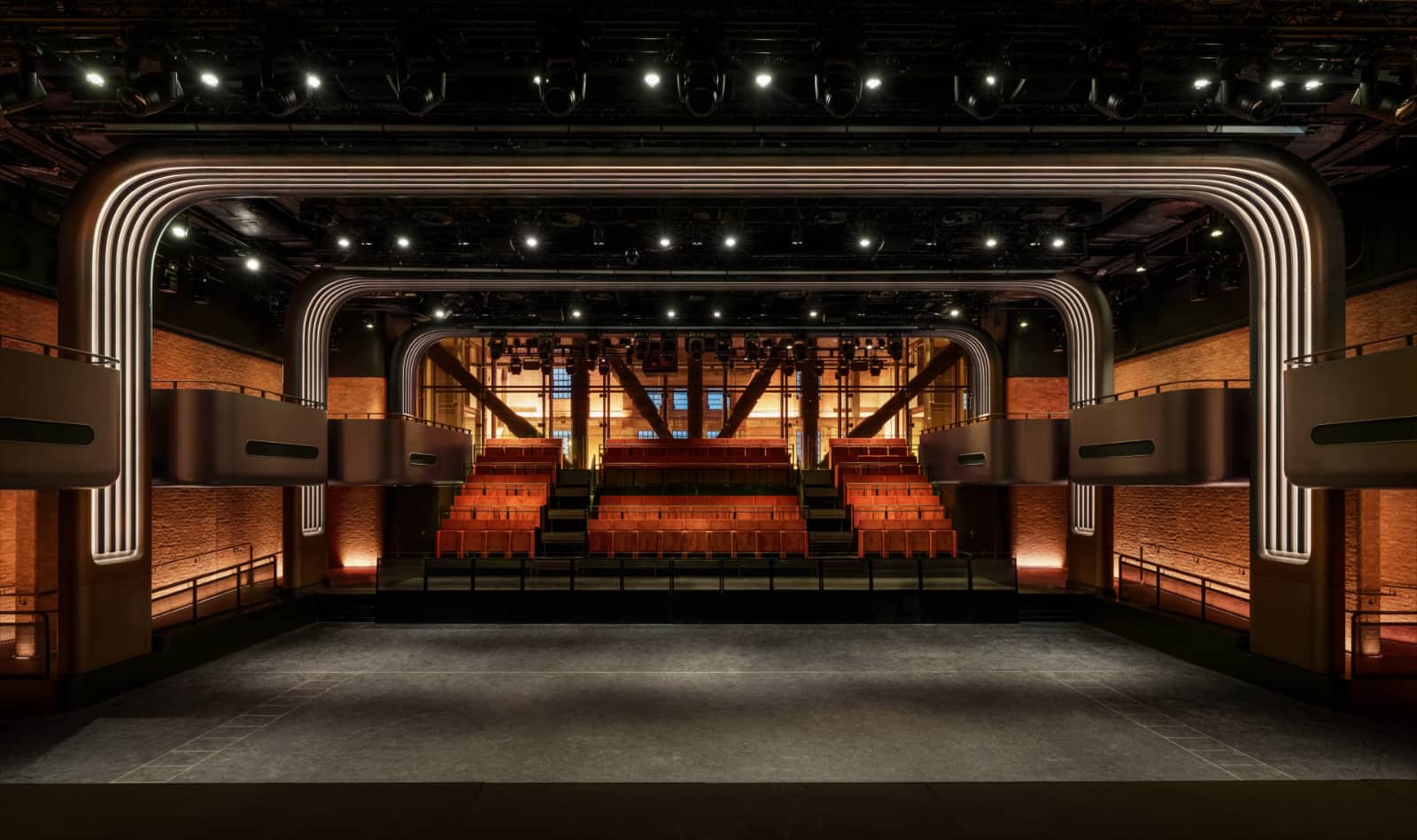 apple-music-hall-2026-03.jpg