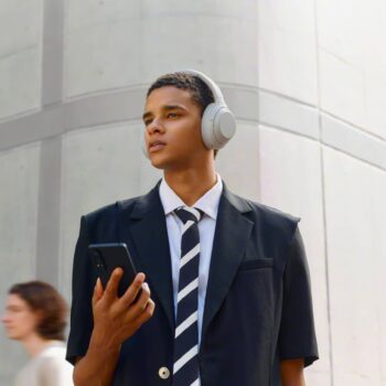 Sony revives a classic with XM4 headphones