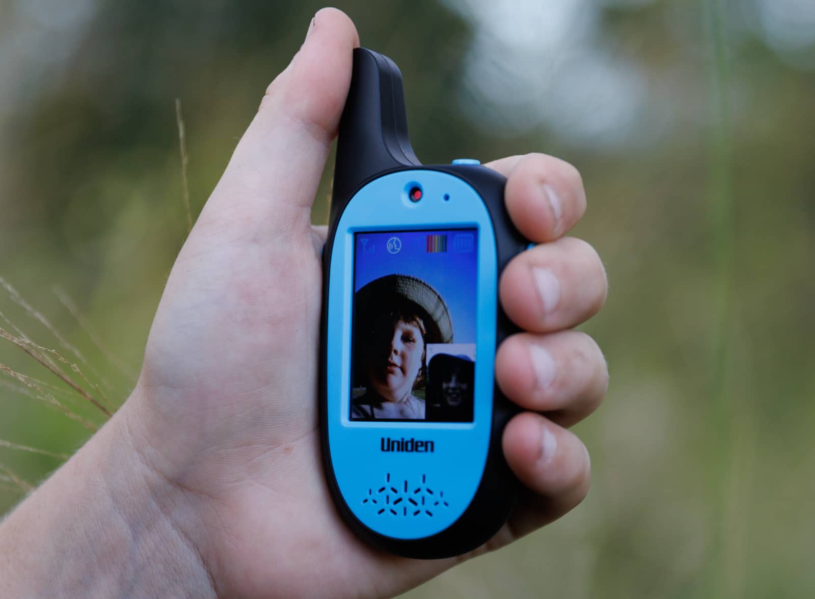 uniden-video-walkie-talkie-2026-04.jpg