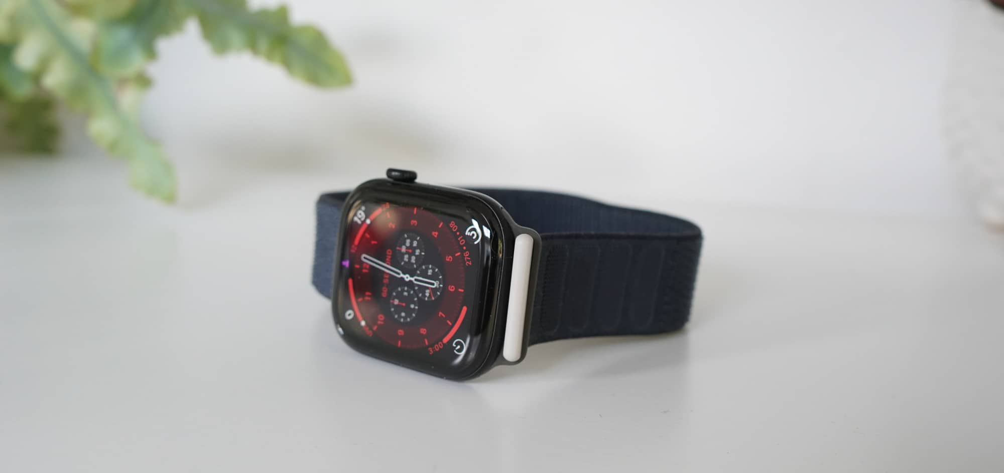 apple-watch-series-12-review-2026-02.jpg